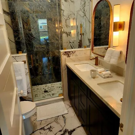 Luxury Designer Villa By The Beach Bright Beautiful Brand New Galveston Exterior photo
