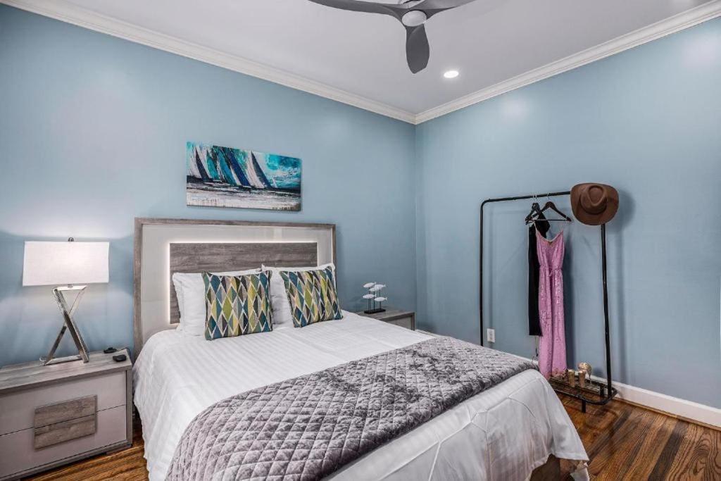 Villa Luxury Designer By The Bright Beautiful Brand New Galveston