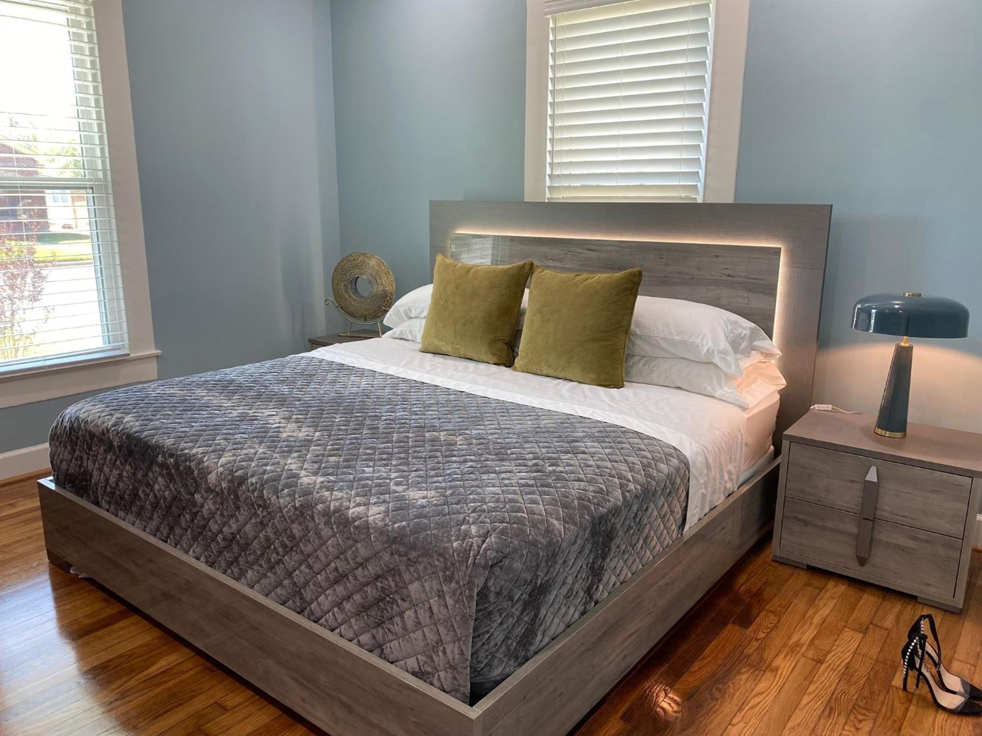 Luxury Designer By The Bright Beautiful Brand New Galveston